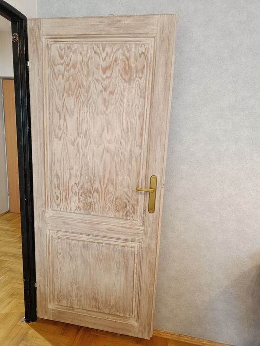 Drzwi rustykalne używane dwa wymiary 80 cm