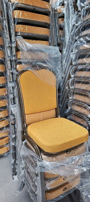 Krzesła Bankietowe tapicerowane, rama młotkowa, możliwość sztaplowania