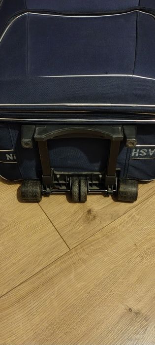 Walizka turystyczna duża