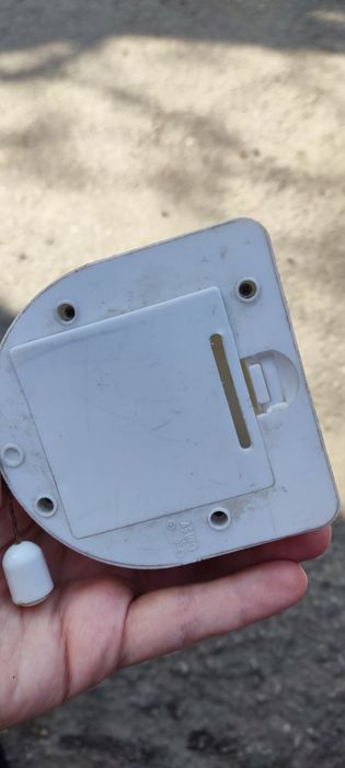 Лампа на батарейках под восстановление или на запчати