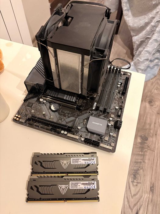 PC Gaming i5-12400F / RX 6700 XT / 16GB / B660 / RGB – Wydajny