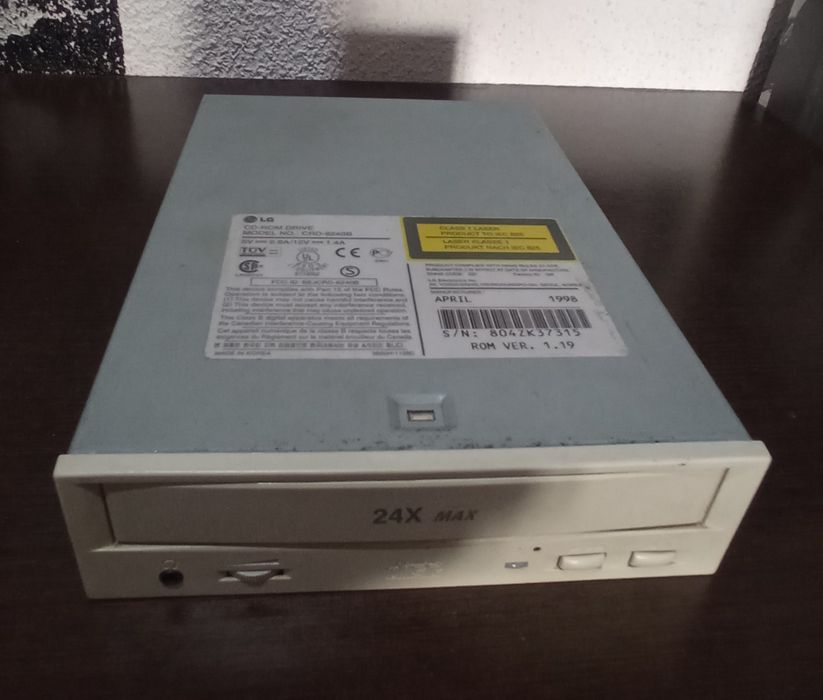 LG CD-ROM Drive Reader/Writer456274834746910721