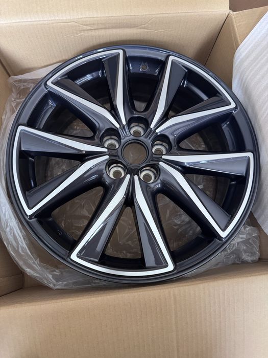 Оригінальний диск Mazda CX5 R19
