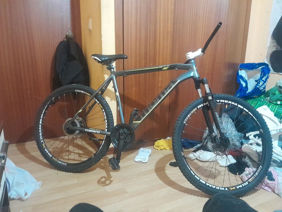 Bicicleta  gtt shimano