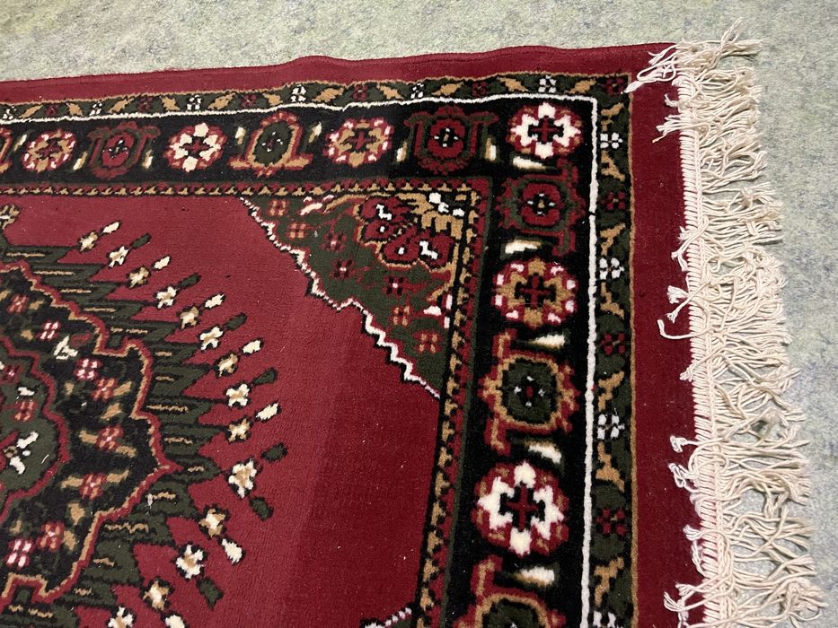 czerwony dywan z frędzlami chodnik dywanowy z orientalnym wzorem 4x1 m