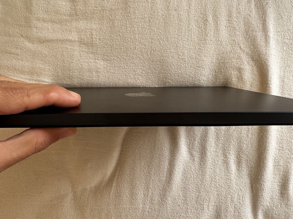 Apple Macbook Air M2 em perfeito estado