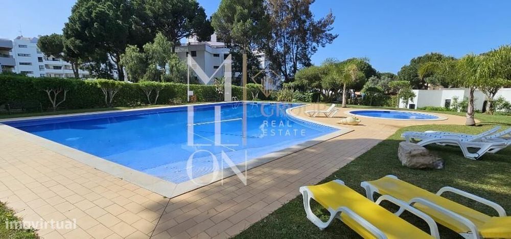 T1 Remodelado em Condomínio com Jardim e Piscina em Vilamoura | 5 min — Quarteira, Faro
