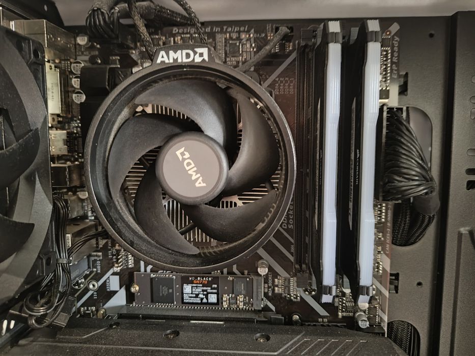 DESKTOP || SSD 2.4 TB || 16GB RAM DDR4 || 1660 6GB VRAM