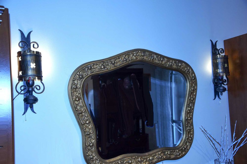 Grande espelho de parede madeira talha e gesso dourado