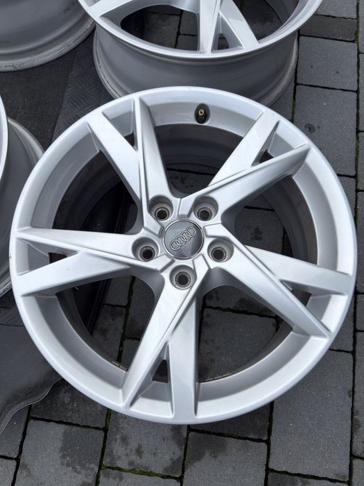 Oryginalne felgi Audi 17” – 5x112