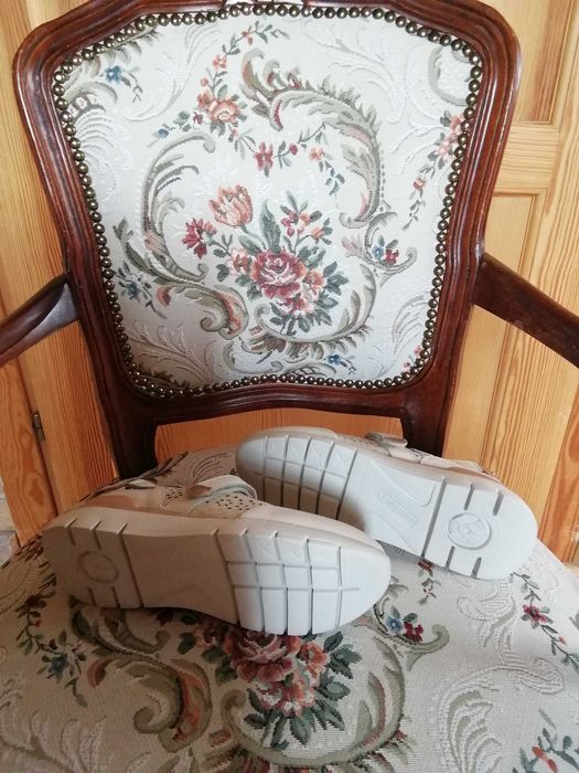 Buty damskie Pikolinos