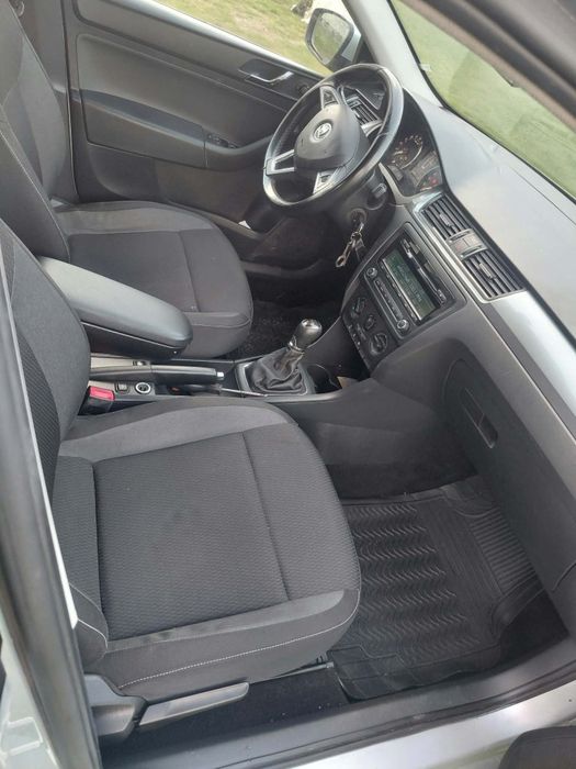 SKODA Rapid  1.6 TDI