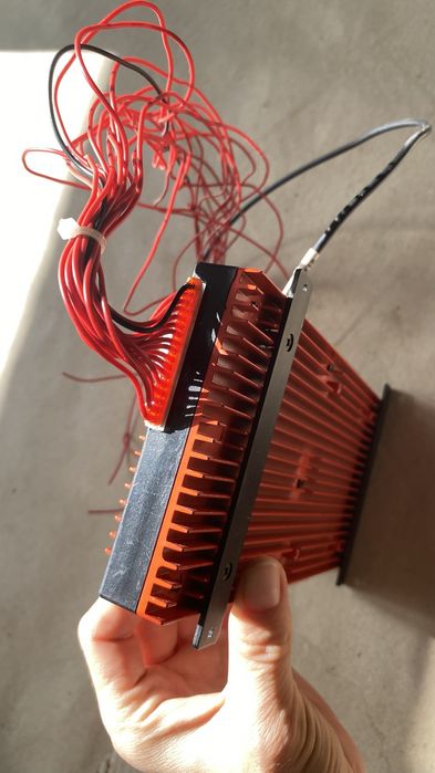DALY BMS LiFePO4 16S 48V 200A + Bluetooth