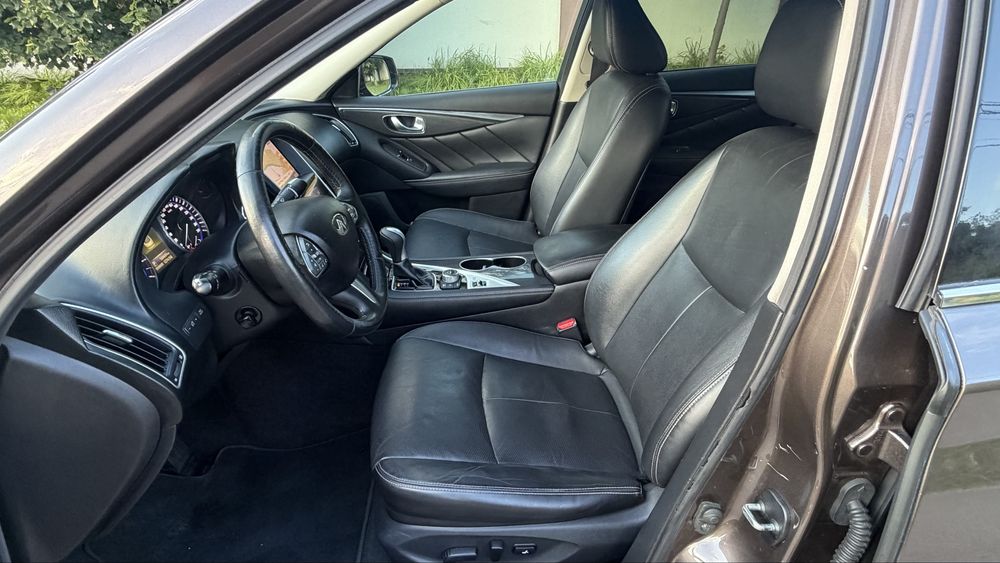 Infiniti Q50 2.0 t