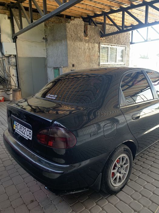Продам Lanos 1.6