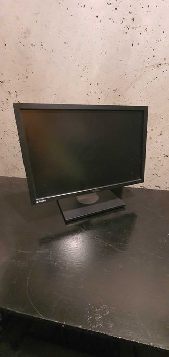 Komputer LENOVO DELL HP oraz Monitor