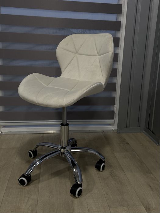 Акція! Крісло велюрове, стул на колесах,крісло майстра,крісло офісне