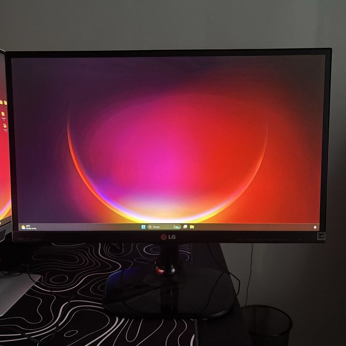 Монитор LG 24 дюйма 60 герц