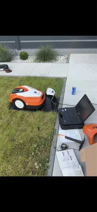 Robot koszący Cedrus C-MOW M6 600m² SPRZEDAŻ - MONTAŻ - SERWIS