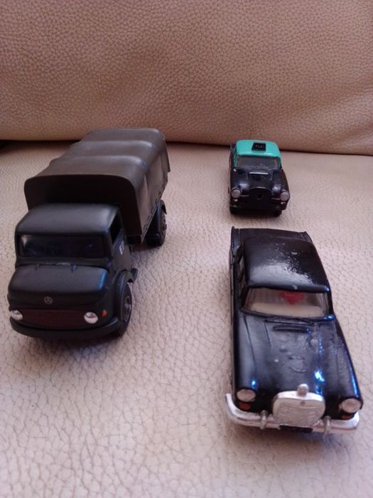 Metosul Mercedes Rabo Peixe/Mini/Citroen BSapo/Camião Berliet Tr12 Ixo