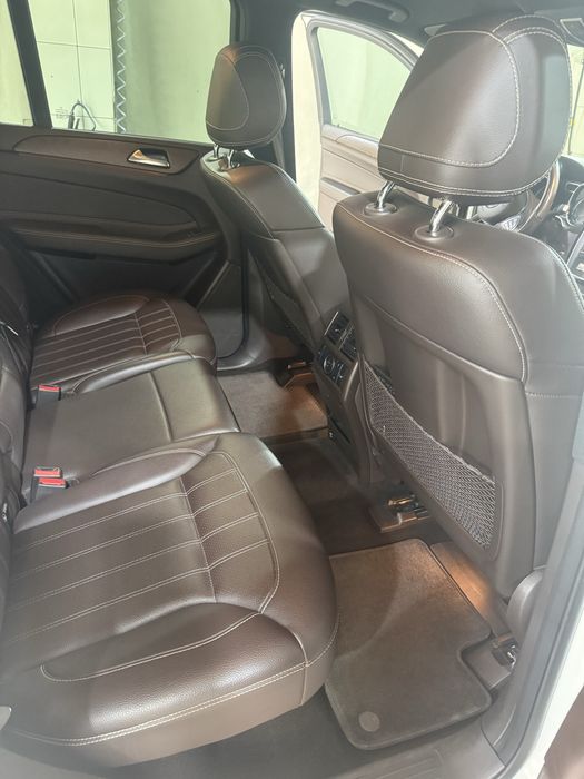 Автомобіль Mercedes GLE 250
