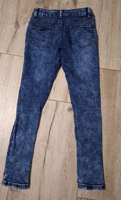 Elastyczne jeansy dziewczęce 146-152