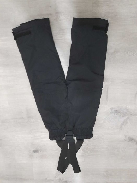 Vendo Calças de criança de ski ou snowboard - Só 20 eur