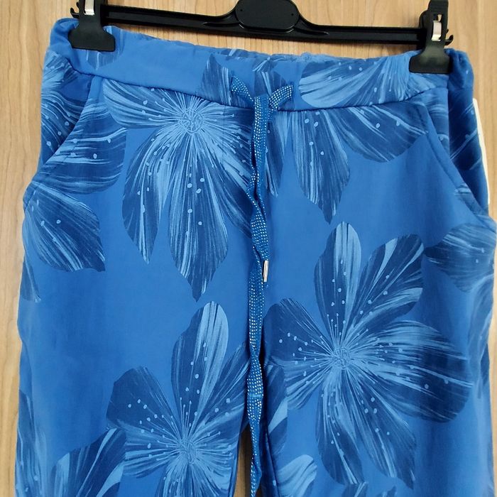 Spodnie damskie nowe L/XL
