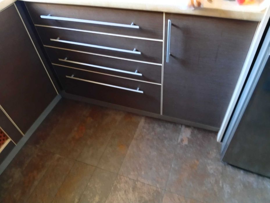 Sprzedam używane szafki kuchenne