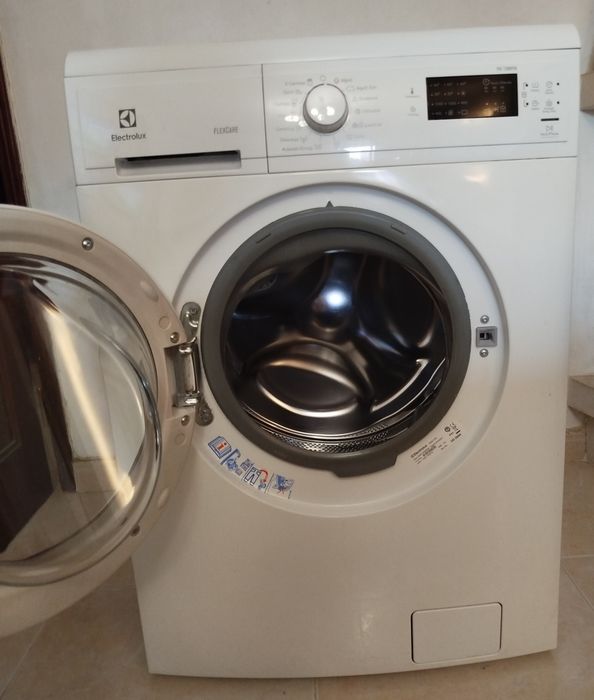 Máquina de lavar roupa Electrolux 7 kilos