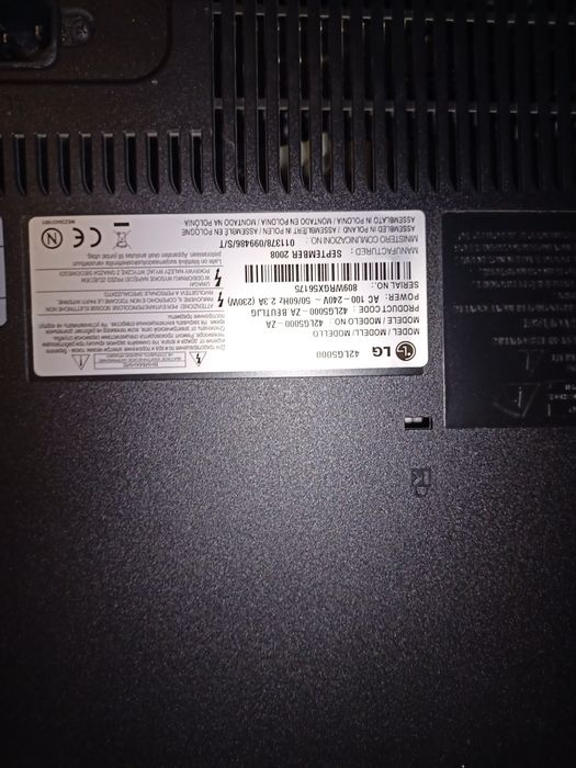 LG LCD TV, 42 inches64552036307970121