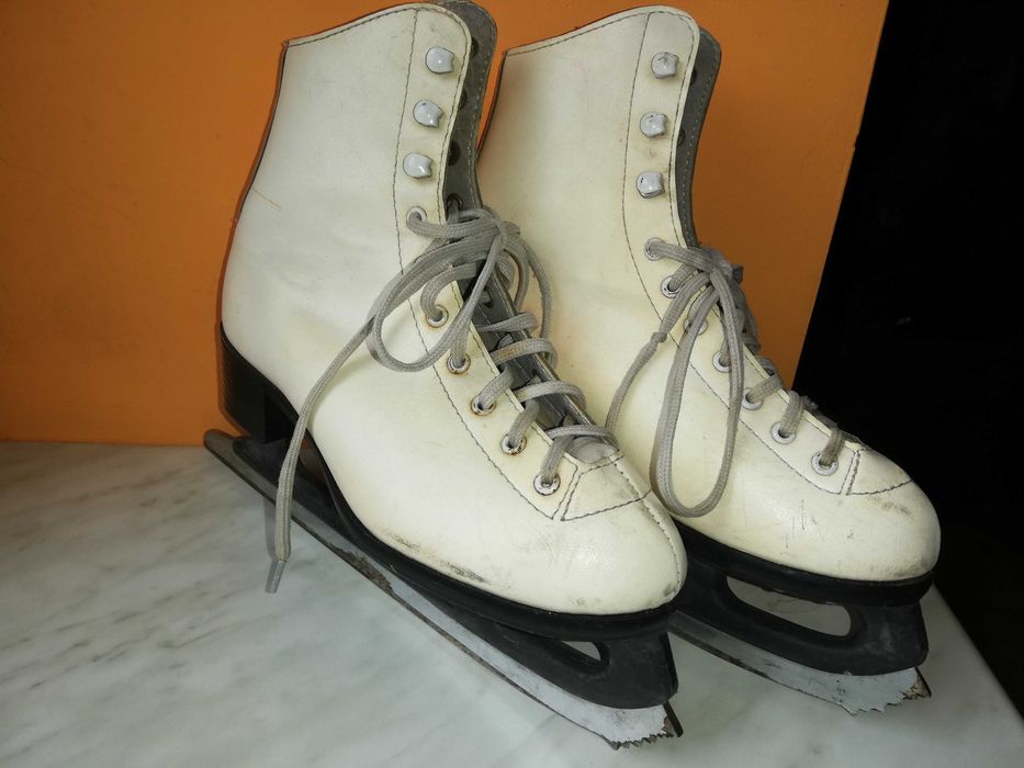 Łyżwy figurowe dziewczęce, r. 31-33