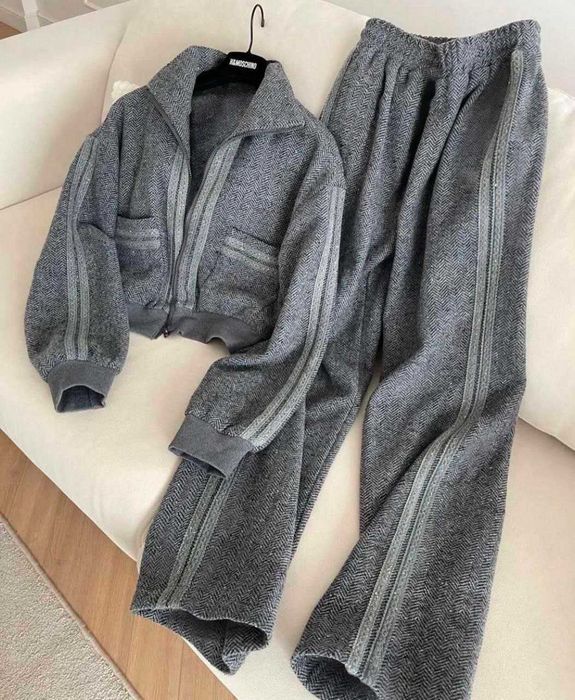 Хит продаж! Стильный женский осенний костюм + Подарок*