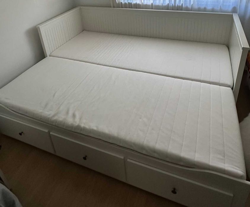 Cama individual/dupla c/3 gav + 2 colchões, branco (80x200 cm)