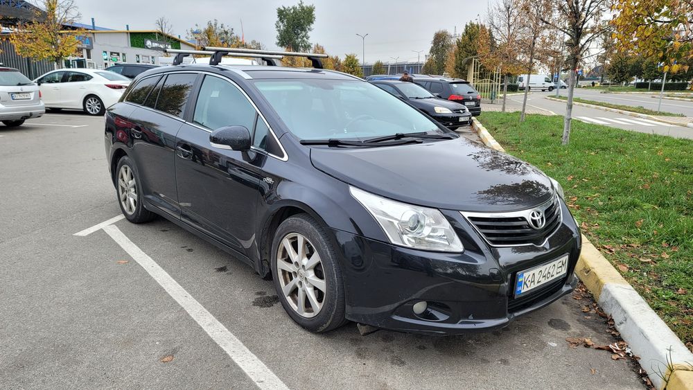 Тойота Авенсис 2009г. 2,2 дизель Автомат