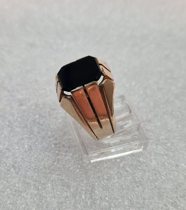 Piękny męski sygnet z onyksem Używany PR 375 rozm 21