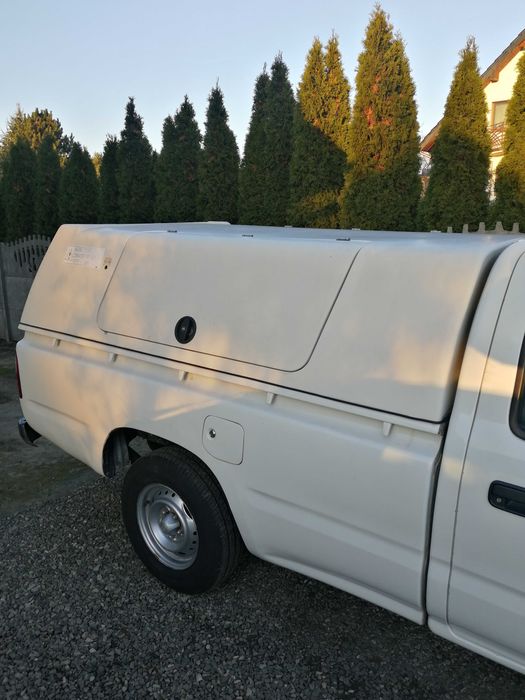 hardtop zabudowa toyota hilux