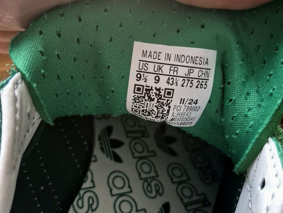 Чоловічі кросівки— Adidas SL 72 RS(Оригінал)45⅓-29см