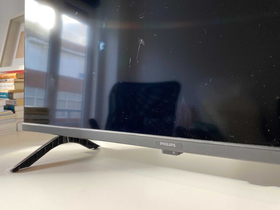 TV Philips 32" HD Smart TV
