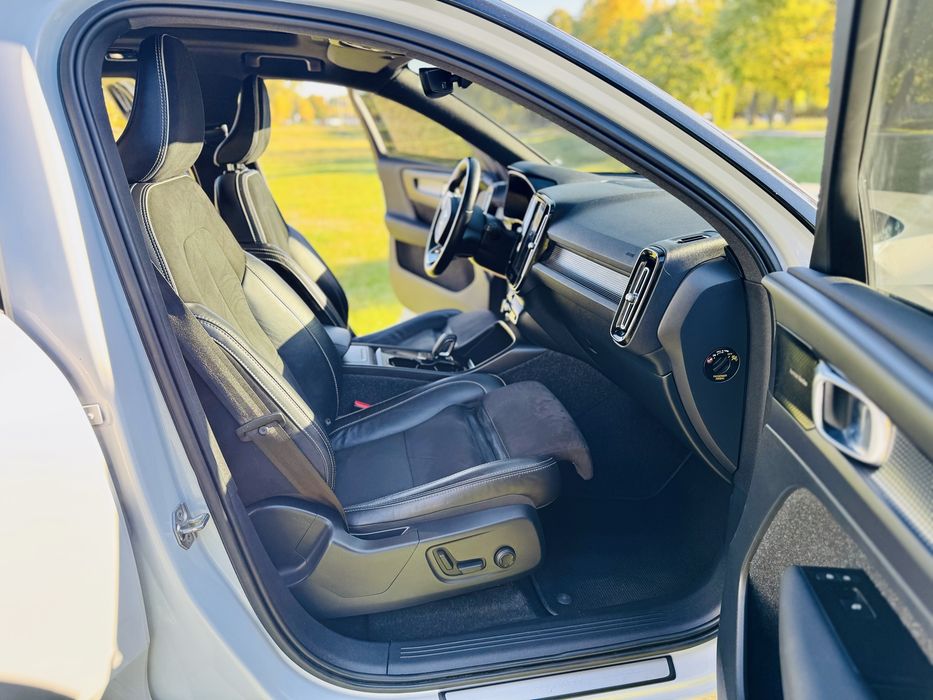 Volvo XC40 P8 Electric 78kWh AWD Ultimate 2022р