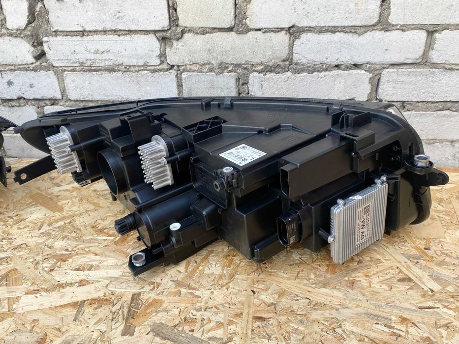 Фари Volkswagen Tiguan 2 рестайл Full Led 2020-2024 роки