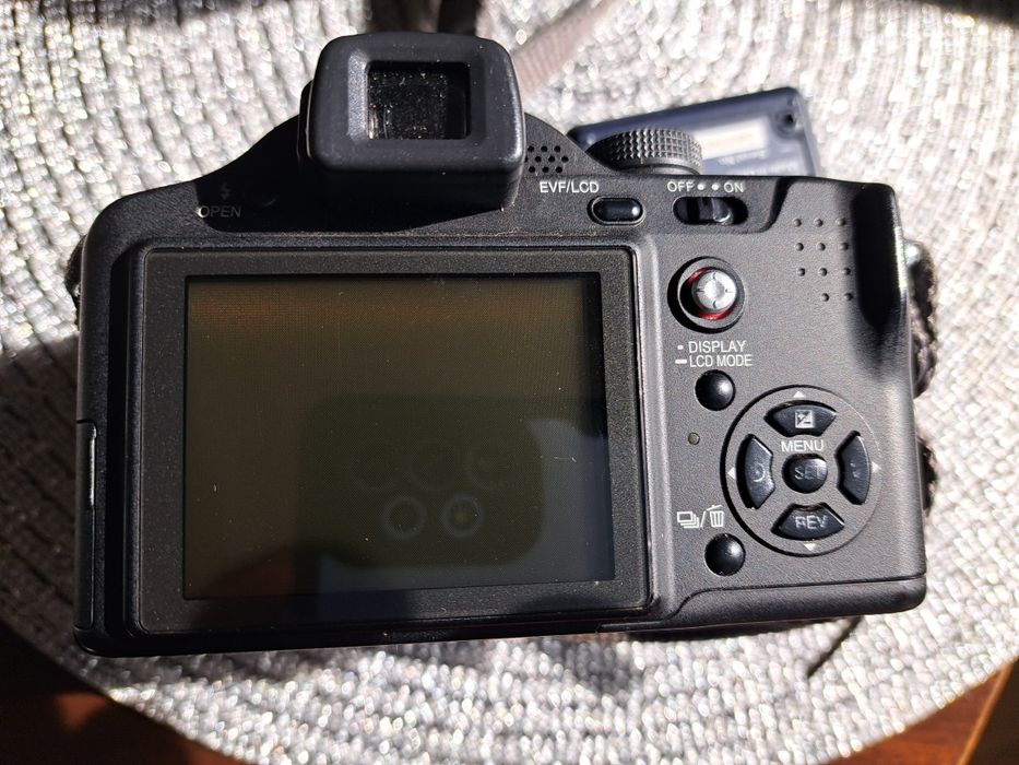 Aparat Panasonic Lumix DCM-FZ7