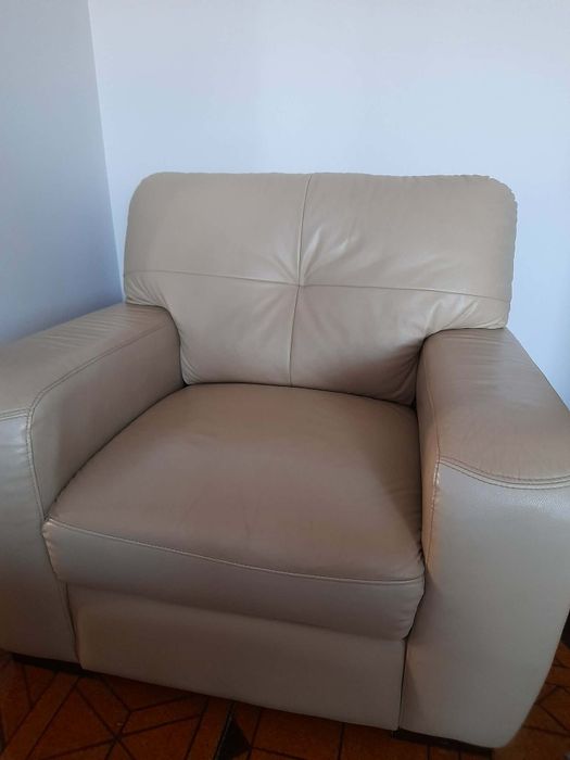 Wypoczynek skórzany +dwa fotele