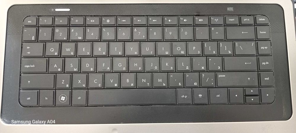 Продаю ноутбук HP 635 для домашнего пользование (не игровой) раб.сост.