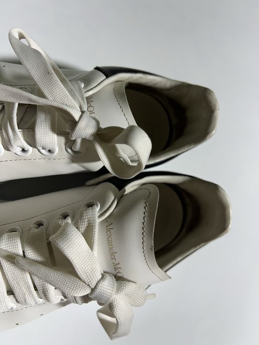 Alexander McQueen оригінальні білі кросівки 40 розмір