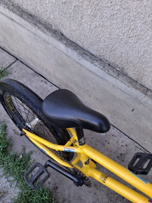 Велосипед BMX 20" Eastern Orbit 20,25" рама 2020, жовтий