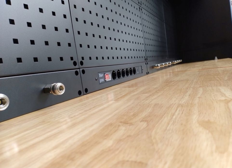 Комплект меблів для майстерні гараж шафа верстак для гаража 3.70м стіл