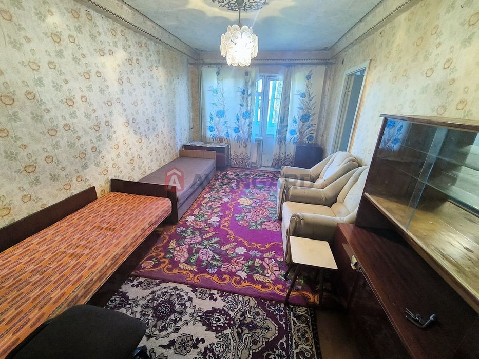 У продажу 3к Кам'янське, Черемушки.
