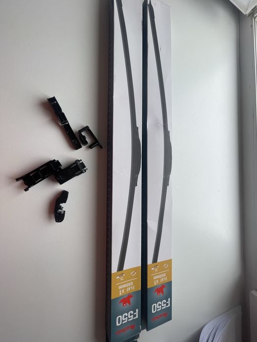 Wycieraczki przednie 550mm