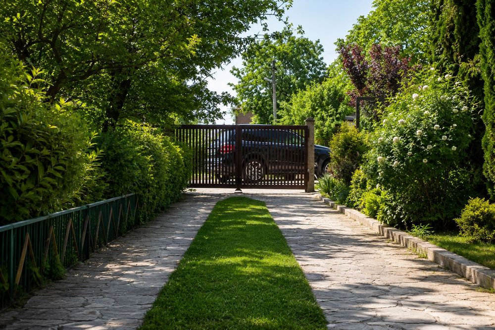 Продам будинок ділянка 97соток